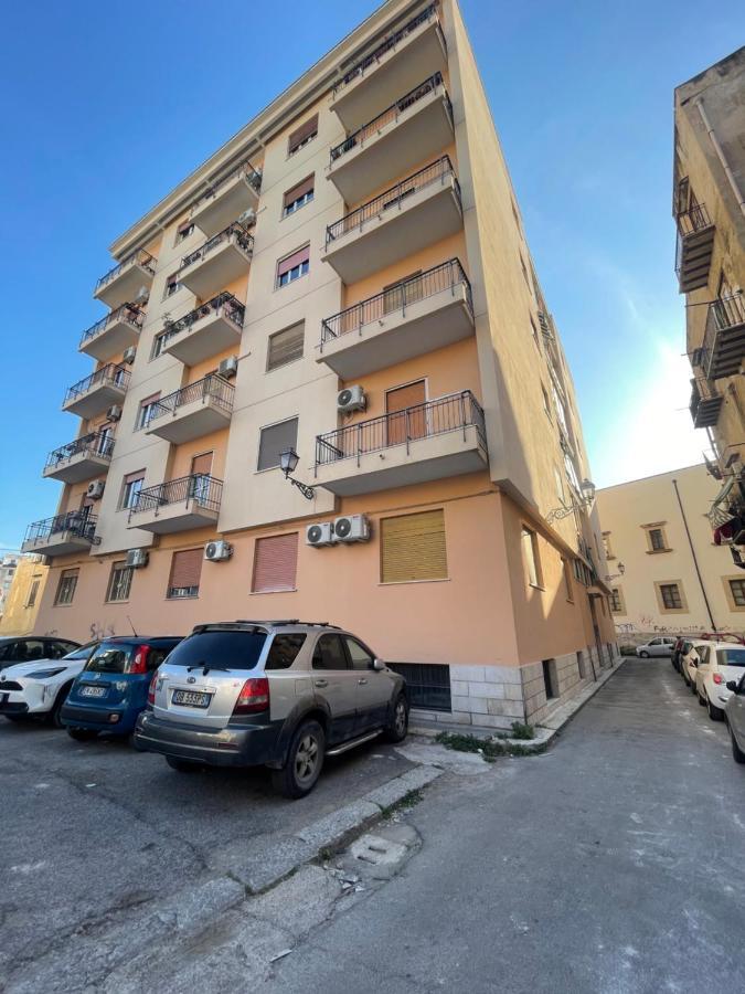 Our Beautiful Sicily Apartment ปาแลร์โม ภายนอก รูปภาพ