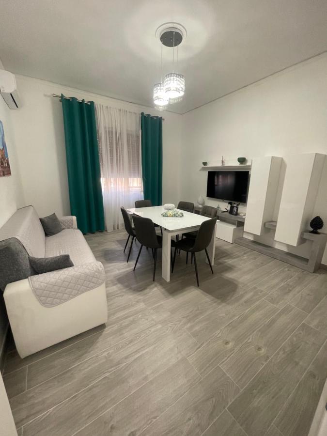 Our Beautiful Sicily Apartment ปาแลร์โม ภายนอก รูปภาพ