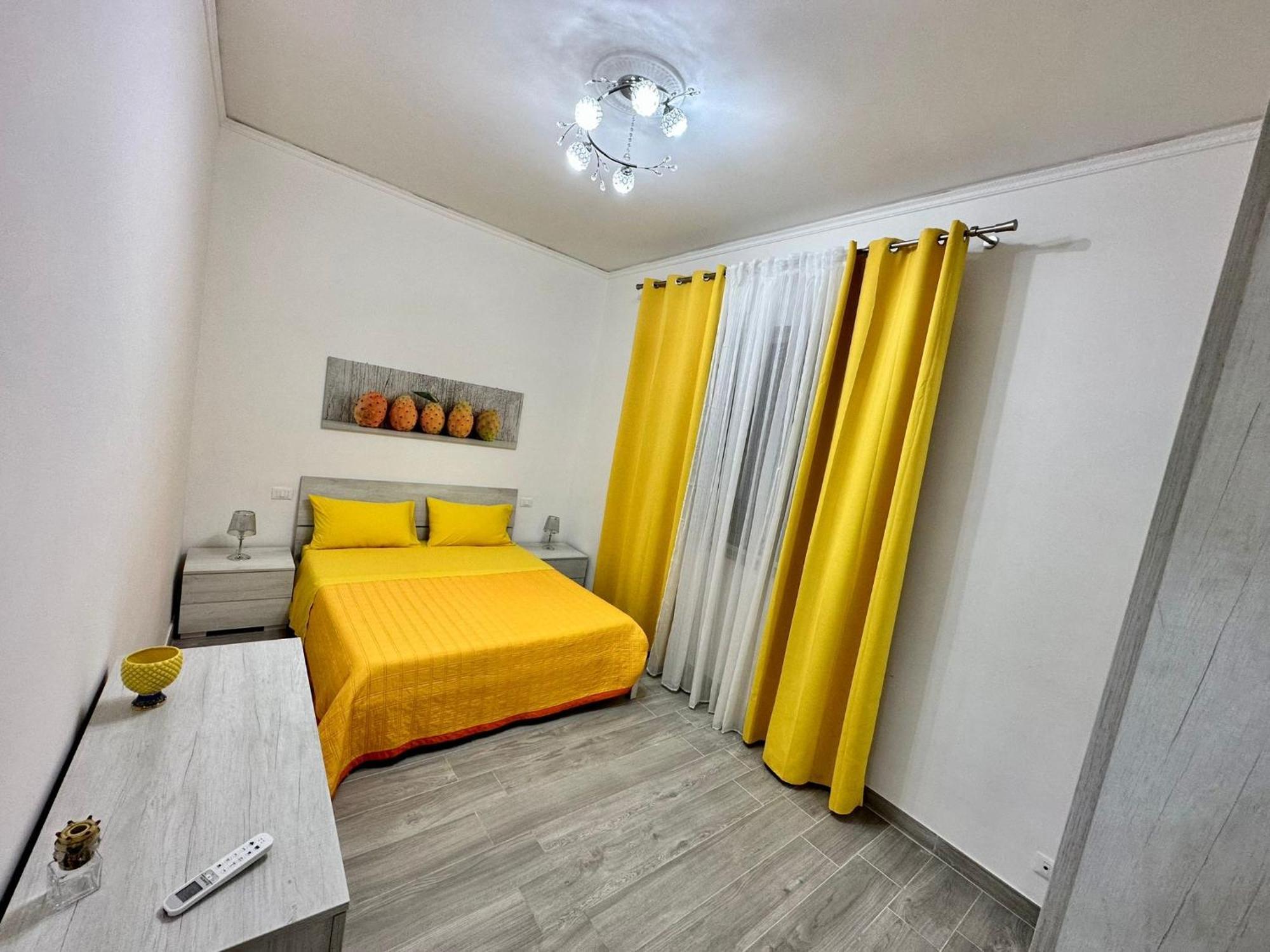 Our Beautiful Sicily Apartment ปาแลร์โม ภายนอก รูปภาพ